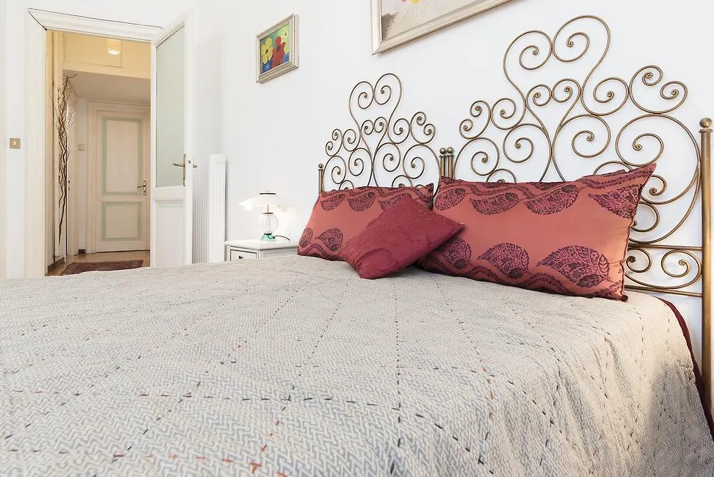 Flower'S Market Apartment - Charme Holidays Rome 0*,  Italy