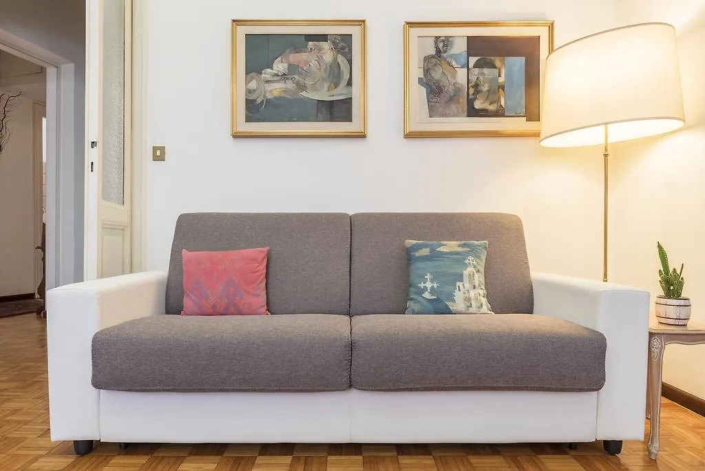 Flower'S Market Apartment - Charme Holidays Rome