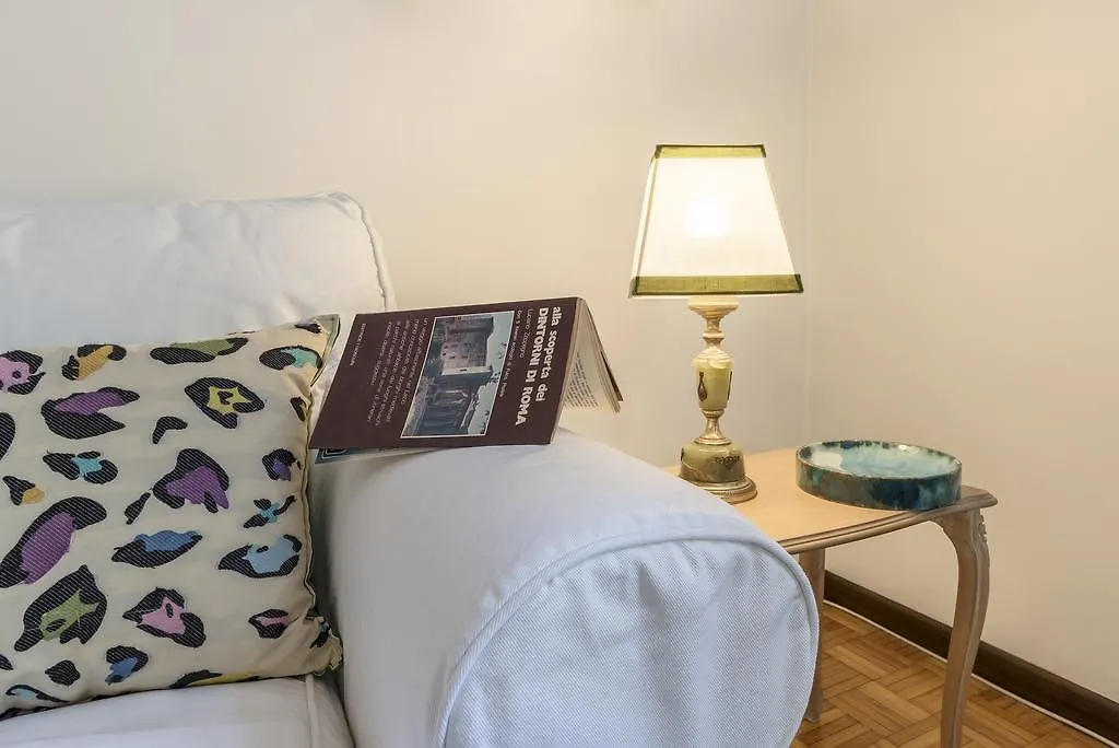 Flower'S Market Apartment - Charme Holidays Roma